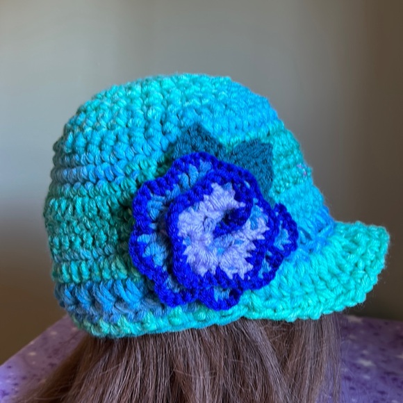 SHEIN Accessories - Crochet flower newsboy baseball hat medium soft acrylic yarn new a request